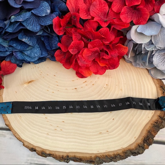 100% Blue Silk Jacquard Woven Adjustable Bow Tie - Picture 10 of 11